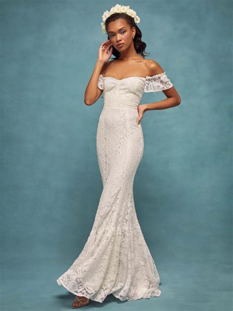 Beholden wedding dresses. Things To Know About Beholden wedding dresses. 